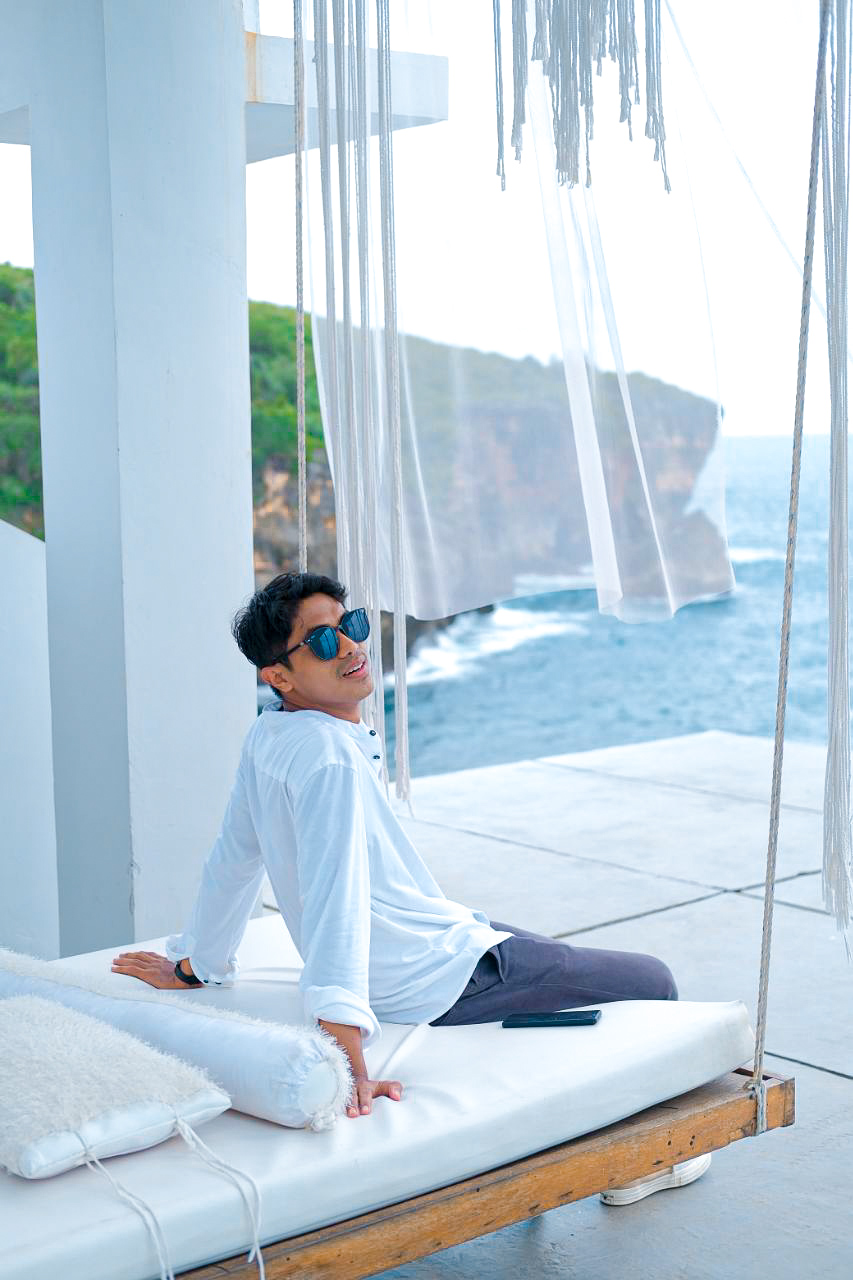 Foto Dosen MUFTI RIZKY PONNY